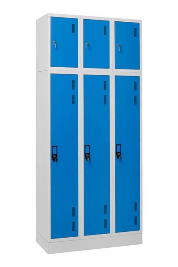 Ropero metálico con 3 puertas y altillo